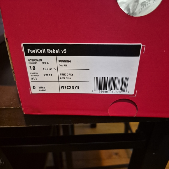 New Balance Purple and Black Sneakers - Picture 2 of 5